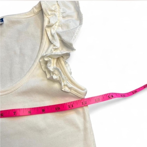 Old Navy Cream ribbed Ruffled Tank Top size XS - Picture 7 of 8